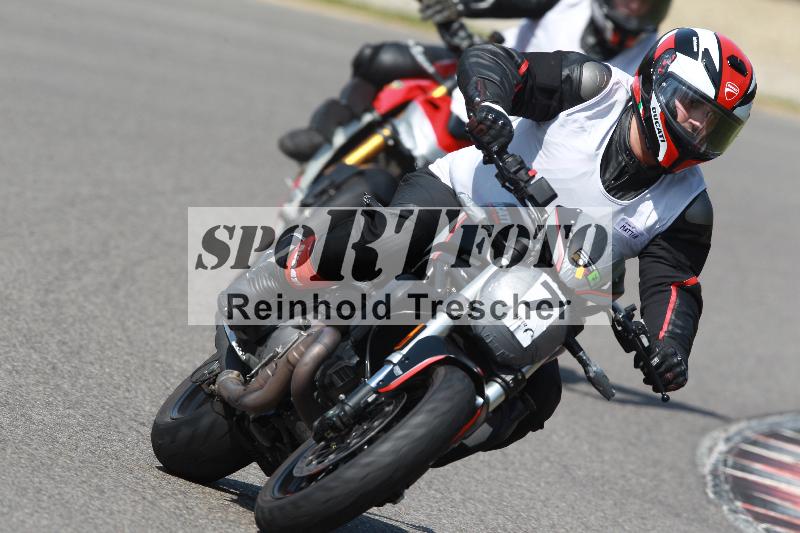 /Archiv-2022/06 15.04.2022 Speer Racing ADR/Instruktorengruppe/7-1